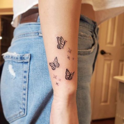 Cute monarch butterfly Butterfly Tattoo Down Arm, Small Butterfly Hand Tattoos For Women, Fineline Monarch Butterfly Tattoo, Butterfly Wrist Tattoos For Women Simple, Monarch Butterfly Wrist Tattoo, Stacked Butterfly Tattoo, Monarch Tattoos Butterfly, Small Simple Tattoos Butterfly, Arm Tattoos Butterflies