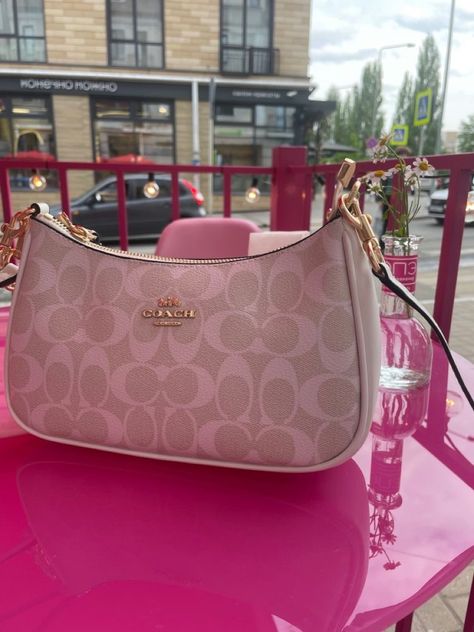 Shoulder Coach Bag, Pink Coach Shoulder Bag, Cute Coach Bags, Cute Bags And Purses, Coach Bags Handbags, Coach Bags Pink, Coach Teri Shoulder Bag, Coach Shoulder Bags, Tas Coach