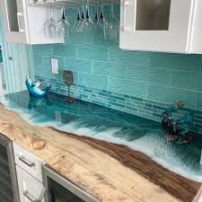 Epoxy Resin Countertop, Coastal Inspired Kitchens, Blue Kitchen Designs, Resin Table Top, Trading Desk, Resin River Table, Resin Countertops, Epoxy Table Top, Haus Am See