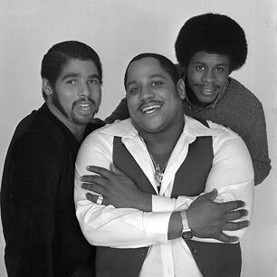 "Hip Hop and you don't stop" Sugar Hill Gang Sugarhill Gang, 80s Rap, The Sugarhill Gang, Rapper Delight, Old School Hip Hop, Sugar Hill, Hip Hop Songs, Live Wallpaper Iphone, 80s Music