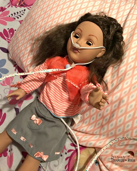 One woman decided to change the world by opening up a doll shop on Etsy and these special needs dolls are inclusive of everyone! Child Life Specialist, Special Needs Mom, Pediatric Therapy, Feeding Tube, In Hospital, Special Needs Kids, Doll Shop, Emotional Connection, Child Life