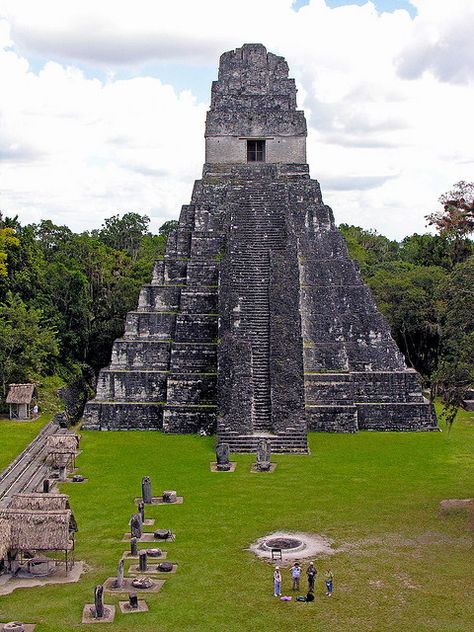 Guatemala-1595 - Temple of the Great Jaguar Photo by Dennis Jarvis Ancient Architecture, Ancient Ruins, Tikal, Guatemala City, Tikal Guatemala, Maya Civilization, Guatemala Travel, America Latina, Mayan Ruins