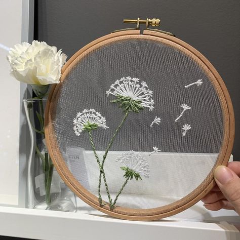 Embroidery Hoop Crafts, Tulle Embroidery, Learning To Embroider, Beginner Embroidery, Embroidery Wall Art, Art & Craft Kit, Hoop Embroidery, Hand Embroidery Videos, Hand Embroidery Projects