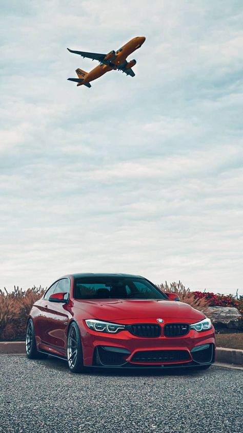 Sleek Cars, Bmw Iphone Wallpaper, Cars Anime, Wallpaper Bmw, Bmw X5 M Sport, Serie Bmw, Mobil Bmw, Cool Truck Accessories, Bmw Art