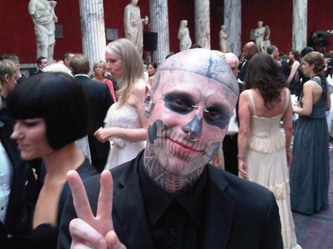 zombie boy Tumblr, Rick Genest, Zombie Boy, Beauty Killer, Pastel Punk, Give Peace A Chance, Halloween Tattoos, Cover Tattoo, Punk Goth