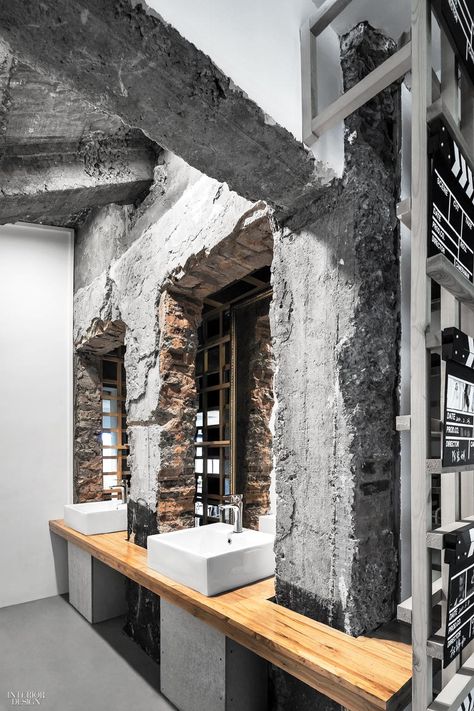 Cun Design Excavates Raw Materials for Beijing House Conversion Burger Bar, Industrial Interior Design, Bathroom Shower Ideas, Shower Renovation, Bathroom Shower Design, Coffee Shops Interior, Luxury Shower, Interior Design Magazine, Industrial Interior