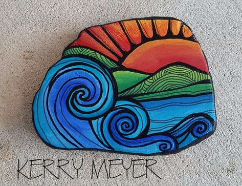 Beach Painting On Rock, Rock Painting Scenery Easy, Rock Painting Landscape Ideas, Sunset Painted Rocks, Painted Beach Rocks, Painted River Rocks Ideas, Beach Theme Painted Rocks, Abstract Rock Painting, Camping Painted Rocks