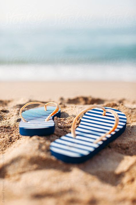 Marine flip-flops on the beach. Summertime. by Eduard Bonnin Flip Flop Photography, Flip Flops On The Beach, Flip Flops Beach, Beach Photography Poses, Summer Flip Flops, Beach Flip Flops, Beach Poses, Beach Photoshoot, Summer Photos