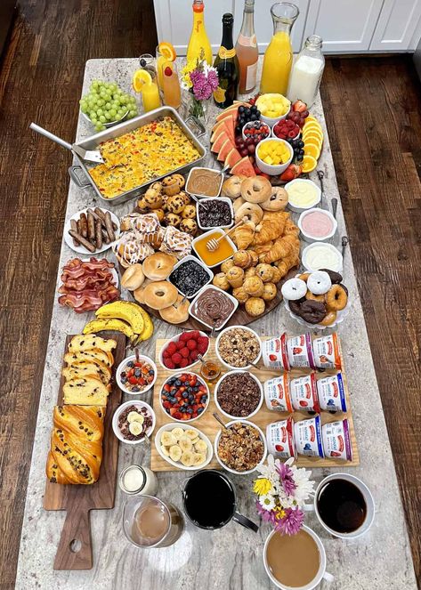 Brunch with Friends Spread by The BakerMama Breakfast For Dinner Wedding Reception Food Ideas, Brunch Snacks Easy, Breakfast Bar Wedding Receptions, Wedding Day Breakfast Ideas, Charcuterie Board Dinner Ideas, Brunch Event Ideas, Brunch Layout Ideas, Barbie Desserts, Brunch Set Up