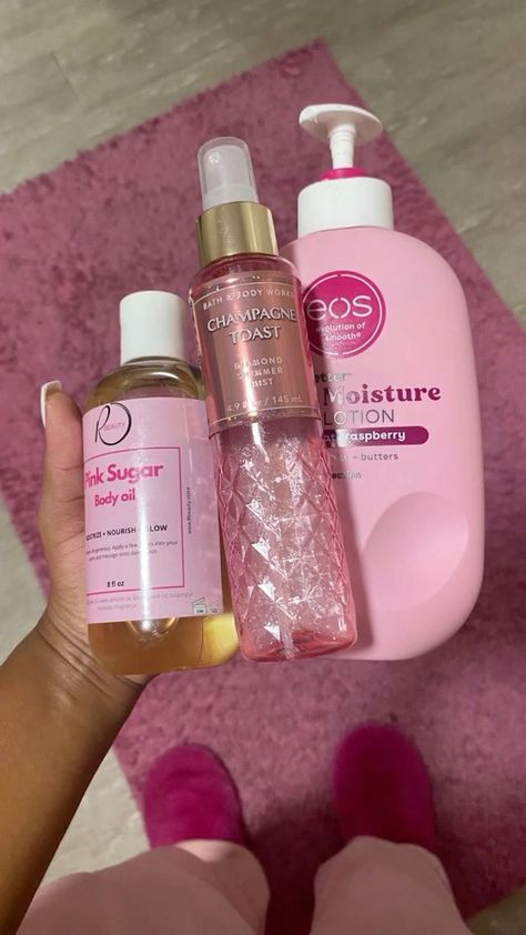 Body Care List, Body Wash Recommendations, Girly Items Products, Things I Want To Buy List, Pink Body Care, Girly Items, Body Hygiene, Hygiene Care, Pink Perfume