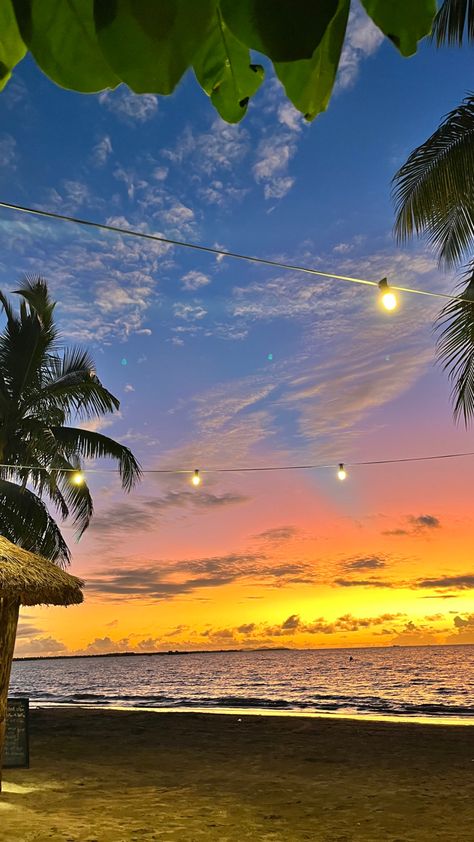 #unreal #sunset #fiji Fiji Aesthetic Wallpaper, Unreal Sunset, Fiji Aesthetic, Sunrise Photography Beach, Sunset Summer Aesthetic, Unreal Places, Sunset Beach Aesthetic, Summer Florida, Paradise Pictures