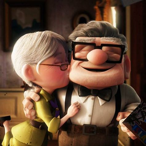 Up Carl Y Ellie, Disney Movie Up, Up Carl And Ellie, Carl Y Ellie, Up Pixar, Disney Romance, Up The Movie, Caw Caw, Disney Cuties