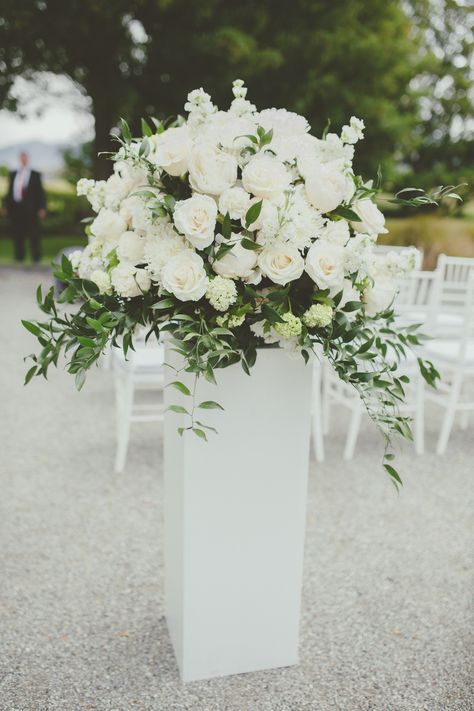 White And Green Wedding Flowers, White And Green Wedding, Ceremony Florals, Queenstown Wedding, Green Wedding Flowers, White Wedding Theme, All White Wedding, Church Flowers, Wedding Ceremony Flowers
