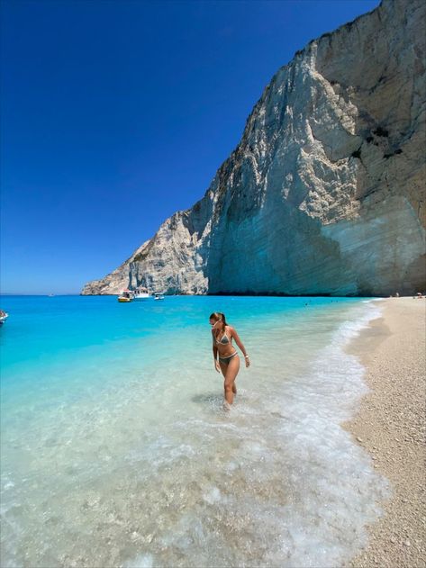 Europe Summer Vacation, Navagio Beach, South Europe, Freetime Activities, Palm Tree Island, Zakynthos Greece, Mediterranean Travel, Greece Beach, Greece Photography