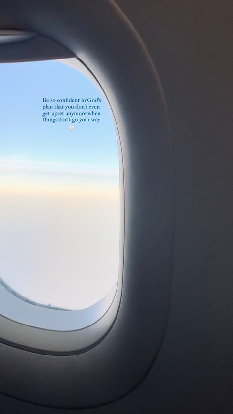 Los Angeles, Quotes About Airplanes, Aeroplane Aesthetic Quotes, Insta Story Ideas Travel Plane, Flight Aesthetic Instagram Story, Airplane Snapchat Stories, Airplane Captions Instagram, Airport Quotes Travel, Flight Window Pics Instagram Story