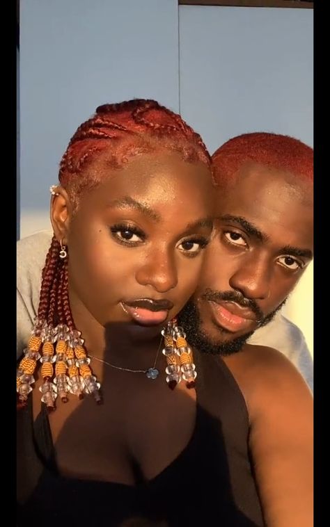 Black Couple Matching Hair Dye, Matching Dyed Hair Black Couples, Matching Hair Colors Couples, Black Couple Matching Hair Color, Matching Hair Couples, Matching Dyed Hair Couples, Red Hair Couple Aesthetic, Matching Hair Dye Couples, Couple Hair Dye