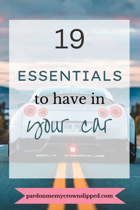 Maintain car safety and preparedness with these 19 must-have items! From first-aid kits to jumper cables, these essentials will keep you ready for anything. 🚗⚡ #CarEssentials #AutoSafety #EmergencyKit Car Medicine Kit, Emergency Kit Car, First Aid Kit Car, Car Items List, Cute Car Essentials, Emergency Car Kit List, What To Keep In Your Car, Stuff To Keep In Your Car, Jeep Essentials