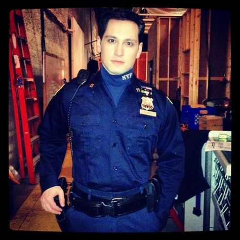 Matt McGorry as John Bennett #OITNB #OITNBseason2   @OITNBNews @Orange is the New Black @MattMcGorry Matt Mcgorry, John Bennett, Oc Board, Evil Twin, Celeb Crushes, Orange Is The New, How To Get Away, Orange Is The New Black, Attractive Guys