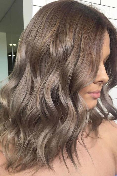 Ash brown hair colors, with their smoky and cool green, blue, and grey undertones, let you upgrade your brown locks in a subtle, stylish way. Let’s see our ideas! #haircolor #ashbrown Dark Blonde With Icy Highlights, Ash Brown Hair, Icy Ash Brown Hair, Solid Dark Ash Blonde Hair, Ash Brown With Ash Blonde Highlights, Ashy Brown Hair, Ash Brown Hair Color, Kadeřnické Trendy, Vlasové Trendy