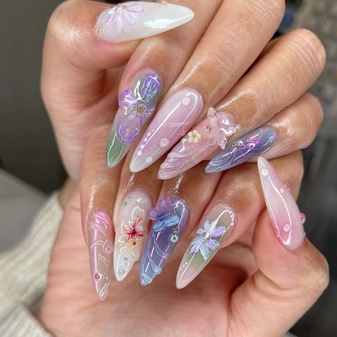 Fairycore Utopia 🧚🏻 Ok I wish these were my own nails causee I can’t stop staring at this set 😳 Client chose my Fairycore/Garden… | Instagram Clear Clay, Fairycore Garden, Chrome Aesthetic, She Was A Fairy, Nails Y2k, Mack Up, Garden Apron, 3d Flower Nails, Orchid Pink