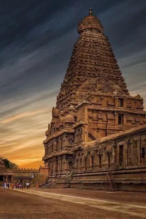 Temple India, Indian Temple Architecture, India Architecture, Temple Photography, Ancient Indian Architecture, Amazing India, Temple Architecture, Temple Art, Indian Temple