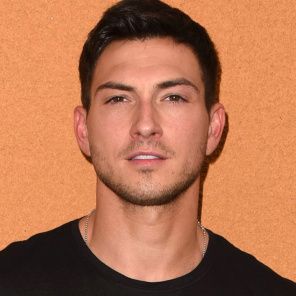 Days of Our Lives Signs Robert Scott Wilson to New Contract | Soaps.com Robert Scott Wilson, Kate Mansi, Tika Sumpter, One Life To Live, Scott Wilson, Robert Scott, Robert Sheehan, Love Girlfriend, Double Wedding