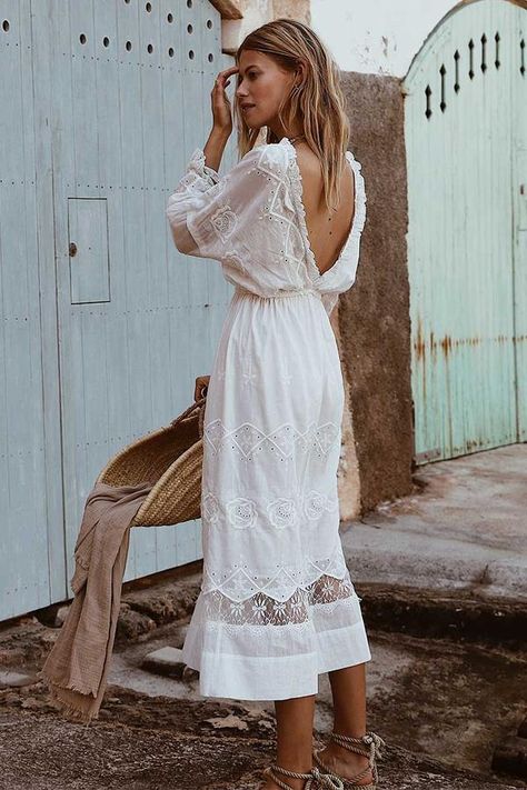 Shop Maurie & Eve Dresses, Skirts, Pants and Tops. Free Shipping in Australia. Ships World-wide. Feminine White Dress, Maurie And Eve, Looks Hippie, Minimalism Fashion, Elegant White Dress, Quotes Fashion, Beautiful White Dresses, 40 Fashion, Eve Dresses