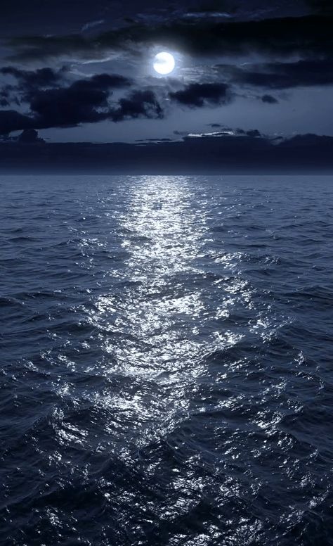 Moonlight Ocean Aesthetic, Ocean Pictures Dark, Night Sky Water Reflection Painting, Moon Over Ocean Night, Ocean Stars Aesthetic, Moon Over Water Photography, Moon On The Ocean, Water At Night Aesthetic, Reflection Of Moon On Water