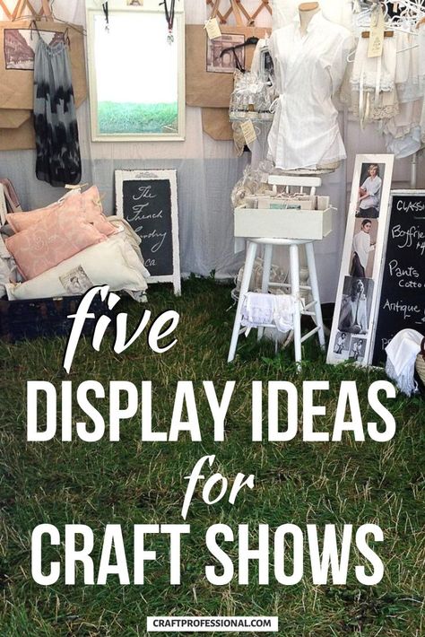 Best Selling Items At Craft Fairs, Display Ideas For Craft Shows, Ideas For Craft Shows, Antique Display Ideas, Craft Display Ideas, Wreath Making Business, Vendor Booth Display, Craft Fair Booth Display, Selling Crafts Online