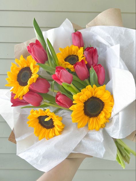 Sunflowers And Tulips Bouquet, Tulips And Sunflowers Bouquet, Tulip Sunflower Bouquet, Sunflower Pink Bouquet, Tulip And Sunflower Bouquet, Sunflower Tulip Bouquet, Sunflower And Pink Bouquet, Sunflower And Tulip Bouquet, Sunflower And Tulips