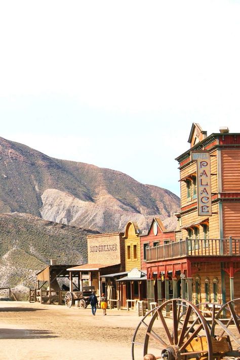 80s Western Aesthetic, Wyoming Aesthetic, Wild West Town, West Aesthetic, Old Western Towns, Old West Town, Western Photo, Old Western, Cowboy Aesthetic