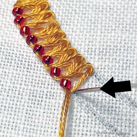 Beaded Embroidery Stitches, Embroidery Stitches With Beads, Viking Embroidery Stitches, Braid Stitch Embroidery, Beaded Embroidery Tutorial, Embroidery Edge Stitches, Beaded Embroidery On Fabric, Braid Stitch, Bright Embroidery