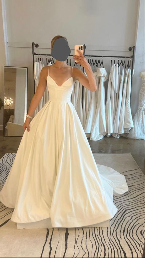 Nordic Wedding, Plain Wedding Dress, Wedding Dress Sketches, Deb Dresses, Classy Wedding Dress, Weeding Dress, Top Wedding Dresses, Dream Wedding Ideas Dresses, Formal Dresses For Weddings