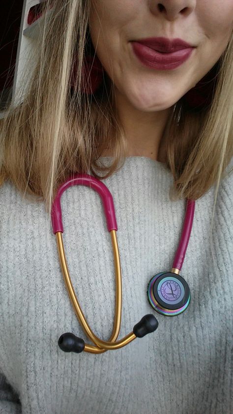 Med girl #littmann #sthetoscope #raspberry #rainbow #medstudent #medschool Sthetoscope Aesthetic, Sthetoscope Medical, Sthetoscope Medical Wallpaper, Aesthetic Jobs, Penn Foster High School, Nursing Tools, Pink Stethoscope, Medical Transcription, Nursing School Motivation