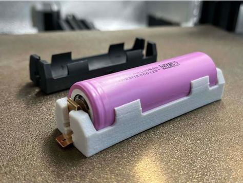 This is a strengthening mod based on an excellent battery holder by jkenny23. All credit goes to the original designer. If you like the model, please also click the original model link below and click like and probably post a make. https://www.thingiverse.com/thing:4130080 You can simply buy 21700 version of SMD battery holder from Aliexpress but I have some 18650 holder in hand so I decided to print them. This mod thicken and lengthen the area inside the battery spring plates as my first pri Spring Plates, Water Rocket, Prints Ideas, Roller Chain, 3d Printing Diy, Chain Lock, Battery Holder, Compressed Air, 3d Prints