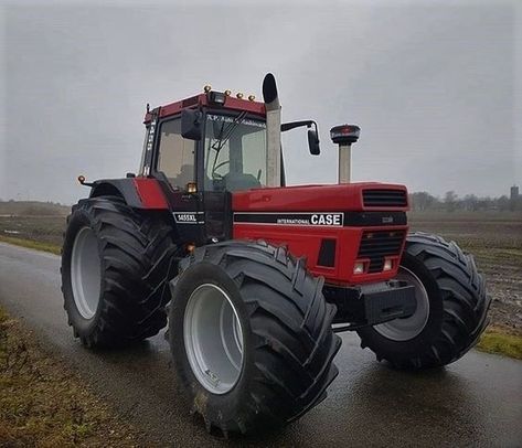 Tractor Farming, Tractor Pictures, Case Ih Tractors, Big Tractors, Agriculture Tractor, International Tractors, Case Tractors, Farmall Tractors, Classic Tractor