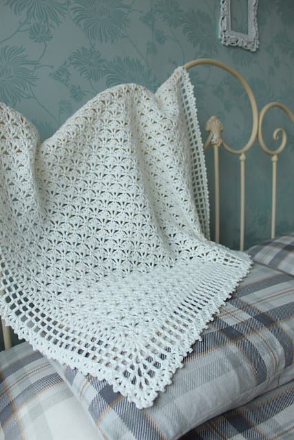 Amigurumi Patterns, Lacy Crochet Baby Blanket, Crochet Pram Blanket, Crochet Baby Shawl, Lace Baby Blanket, Crochet Blanket Tutorial, Crochet Baby Blanket Pattern, Lacy Crochet