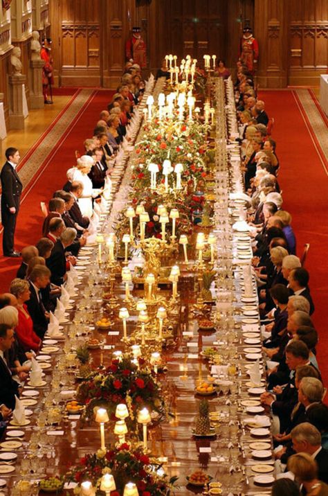 Show-stopping royal dining rooms: The Queen, Prince Charles & more REVEALED - Photo 6 Candles, Queen, Long Table, Queen Elizabeth Ii, Many People, Queen Elizabeth, Windsor