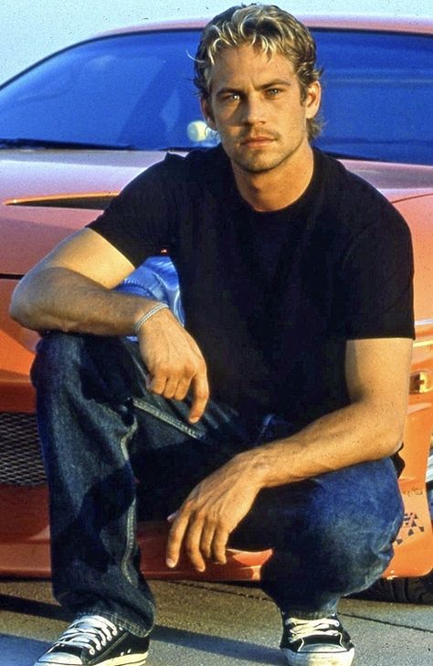 Paul Walker Fast And Furious Outfits, Paul Walker Fashion, Paul Walker Fits, Brian O Conner Outfit, Paul Walker Outfits, Paul Walker Style, Bryan Oconer, Brian O'conner, Brian O Conner