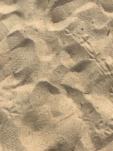 Soft sand on the beach #beach #sand #adventure #aesthetic #creative #nature Nature, Beach Sand Aesthetic, Sand Aesthetic, Aesthetic Creative, Adventure Aesthetic, In Aesthetic, Aesthetic Photos, Beach Sand, Aesthetic Photo
