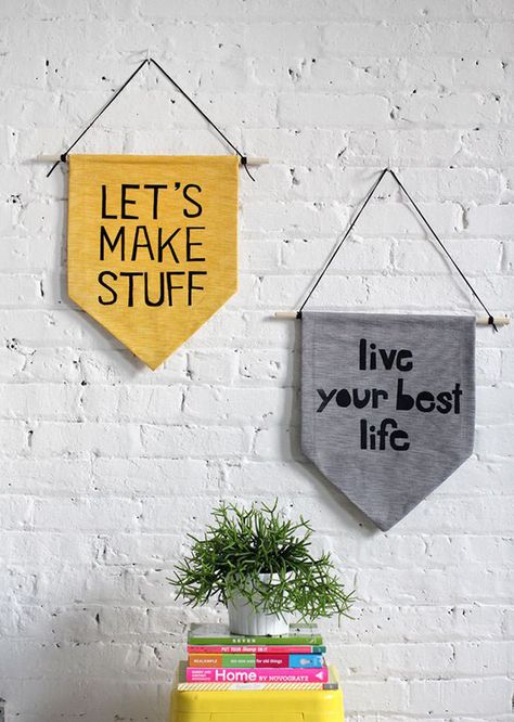 Easy Diy Wall Hanging, Hanging Quotes, I Spy Diy, Diy Wand, Folding Origami, Handmade Charlotte, Quote Diy, Wall Banner, Diy Banner