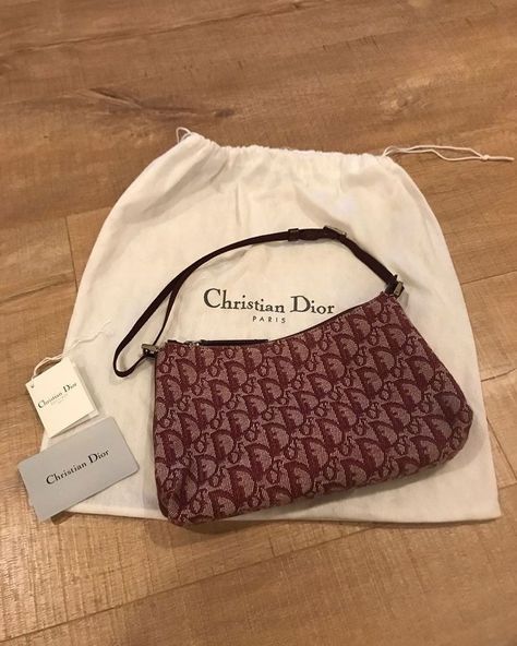 unreap on Instagram: “Burgundy Dior Bags 🥺 #unreap” Sacs Design, Leather Detailing, Luxury Purses, Pretty Bags, Cute Purses, Canvas Pouch, Mode Vintage, Cute Bags, Vintage Bags