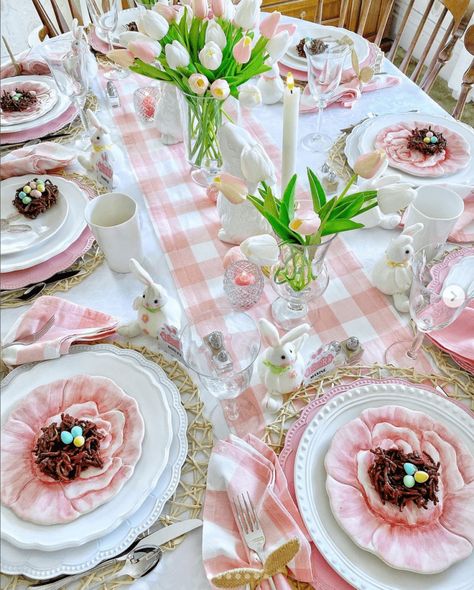 Pink and white themed Easter tablescape with a pink gingham table runner, pink and white layered dinnerware, pink and white tulips and small bunnies scattered around the table. Teen Boy Easter Basket, Easter Basket Centerpiece, Brunch Tablescape, Easter Tableware, Easter Table Centerpieces, Easter Dinner Table, Farmhouse Easter Decor, Spring Table Decor, Easter Monday