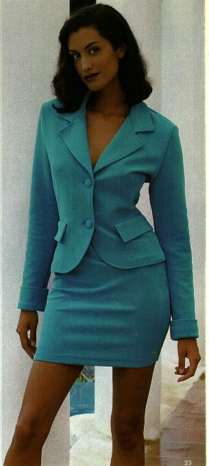 yasmeen ghauri- rockin' it in a knit skirt suit! 90s Suits Women Skirt, Power Skirt Suits For Women, 90s Suits Women Runway, Suit And Skirt Aesthetic, Miniskirt Suits For Women, Suit Jacket And Skirt Outfit, Two Piece Suit Women Skirt, Women’s Skirt Suits, Women Suits With Skirt