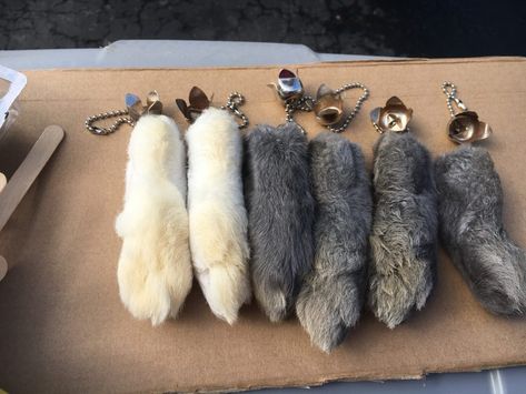 Uses For Rabbit Pelts, Rabbit Fur Blanket Diy, How To Skin A Rabbit, Rabbit Pelt Uses, Tanning Rabbit Hides, What To Do With Rabbit Pelts, Rabbit Hide Projects, Rabbit Pelt Projects, Rabbit Fur Projects