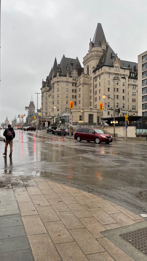 Downtown Ottawa Aesthetic, Canada Moodboard, Ottawa Aesthetic, Uni Lifestyle, Ottawa Downtown, Snow Walking, Ottawa City, Ottawa Travel, Carleton University