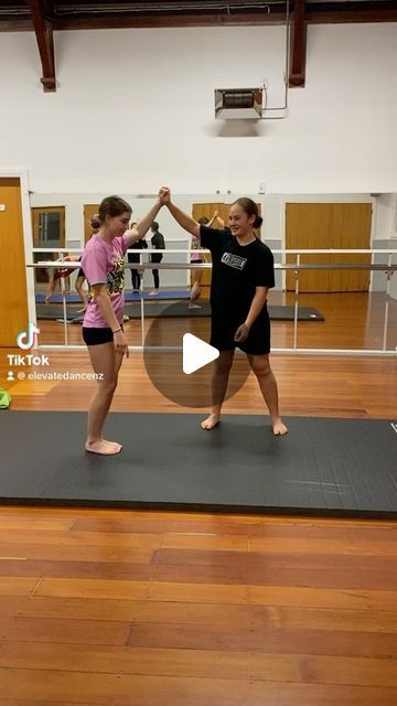 ELEVATEdance on Instagram: "Partner tricks for your Tuesday morning  #trick #parntertricks #partnerwork #partnerskills #newskills #newtrick #newtricks #new #learning #improving #flip #flipping #tricks #tumbling #tumblingpass #acro #acrobatics #adagio #partneracrobatics #trust #trusting #partnertrust #dance #dancenz" Jazz Partner Tricks, Trio Dance Lifts, Yoga Tricks For 2 People, Easy Partner Stunts, Two Person Gymnastics Poses, 3 Person Lifts Dance, Partner Tricks Easy, Two Person Tricks, 3 People Stunts