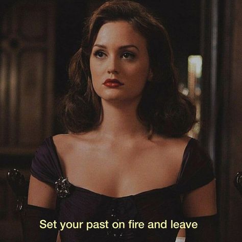 #gossipgirl #blairwaldorf #queenb #tvshow #quotes #quote #aesthetic #strong #women #boss #baddie #inspired #inspiring #beautiful Gossip Girls, Bestfriend Quotes, Stile Blair Waldorf, Gossip Girl Quotes, Inspirerende Ord, Bad Girl Quotes, Film Quotes, Sassy Quotes, Badass Quotes