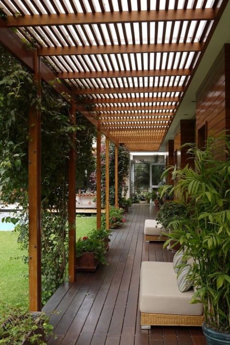 40 Lovely Veranda Design Ideas For Inspiration - Bored Art Pergola Modern, Veranda Design, Design Per Patio, Terrasse Design, Pergola Design, Covered Pergola, Terrace Design, घर की सजावट, Pergola Kits