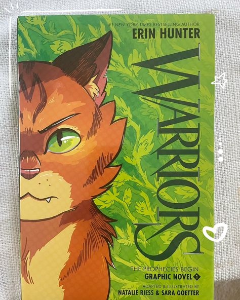 GUESS WHO GOT THE NEW WARRIORS COMIC 😈😈😈 ITS SOOOOOOOOO GOOD!!!! These artists deserve the world and i CANNOT WAIT for the second book!!!! Cats Books, Warrior Cats Books, New Warriors, Warrior Cats Art, Cat Books, New Times, Warrior Cat, Guess Who, Comic Illustration